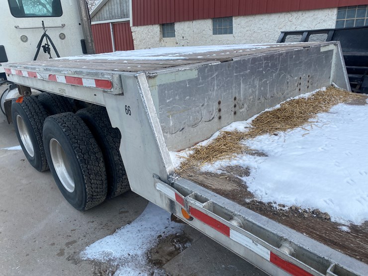 #572-•-2002-doonan-48'-step-deck-semi-trailer-with-ramps-(has-wi-title)-(reedsville,-wi)-image-33