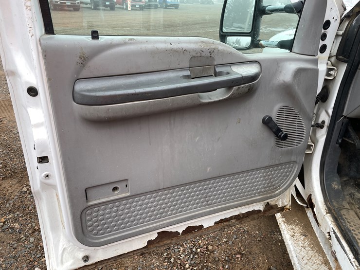 1999-ford-f350-image-22