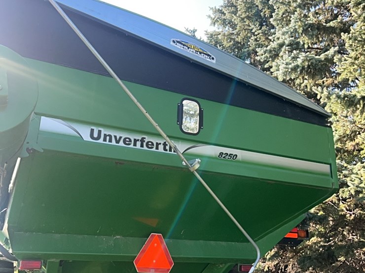 2006-unverferth-8250-image-20