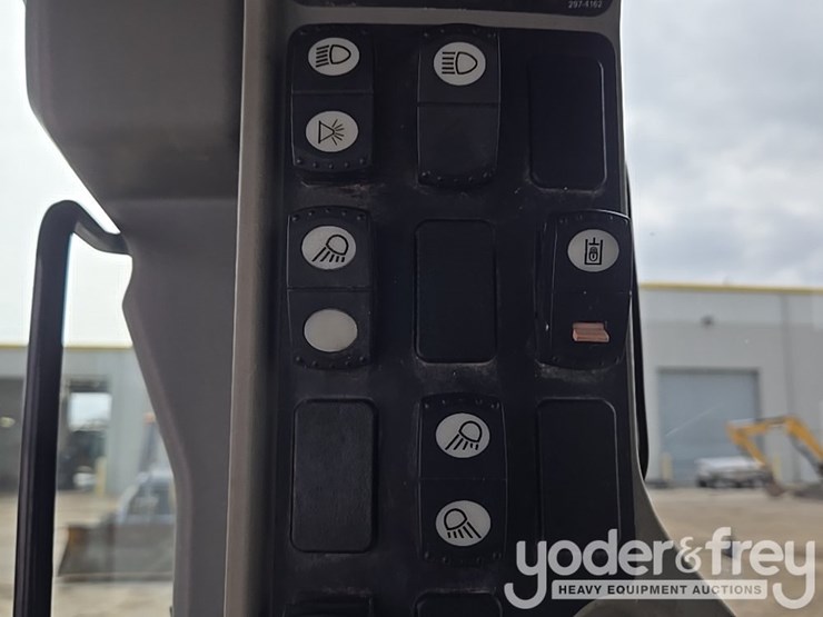 2009-caterpillar-140m-vhp-plus-image-99