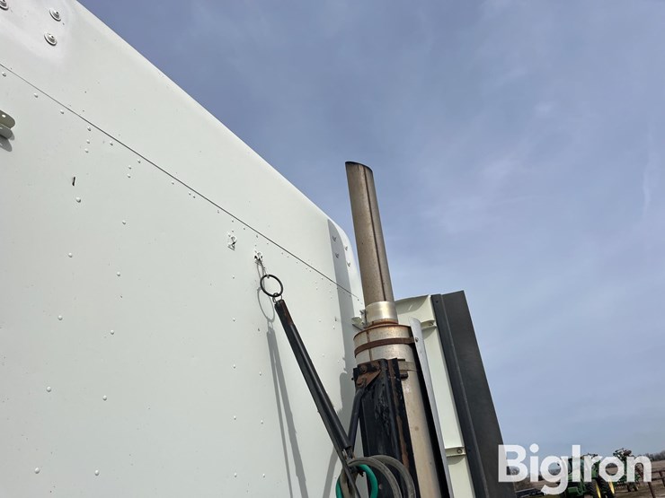 2006-freightliner-century-classic-cst120-t/a-truck-tractor-image-15