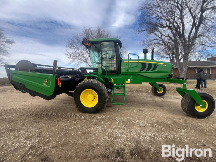 2017-john-deere-w155-image-8