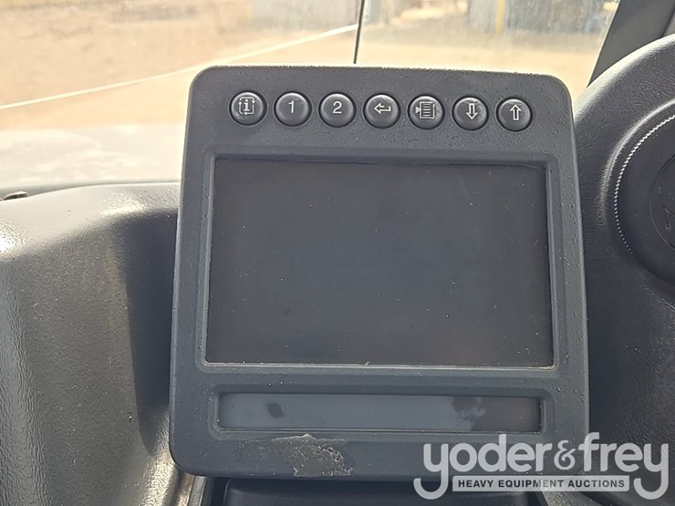 2018-deere-460e-image-75