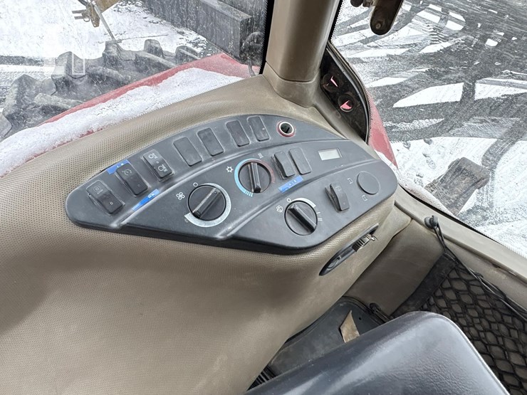 2005-case-ih-mx255-image-28