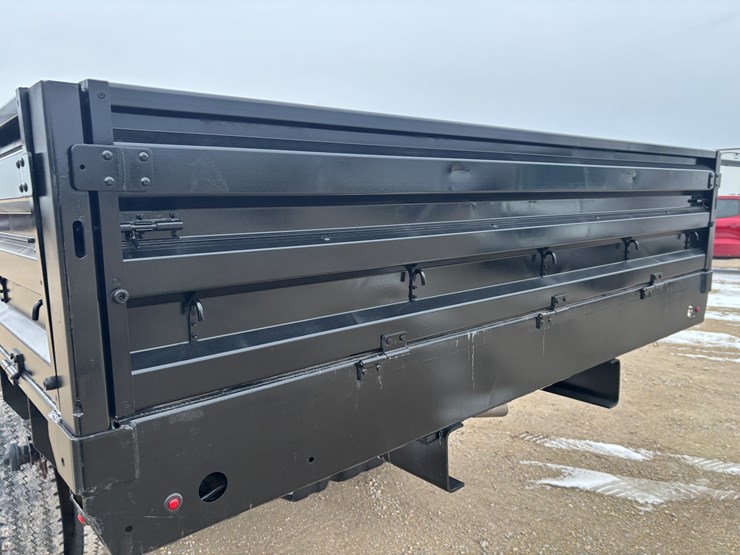 2010-ford-f450-image-16