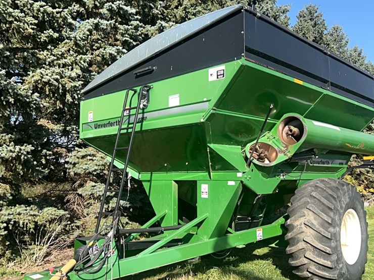 2006-unverferth-8250-image-3