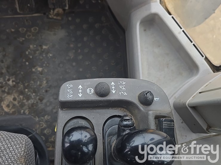 2017-volvo-l110h-image-73