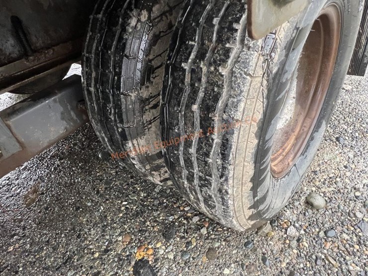 2003-titan-trailer-image-13