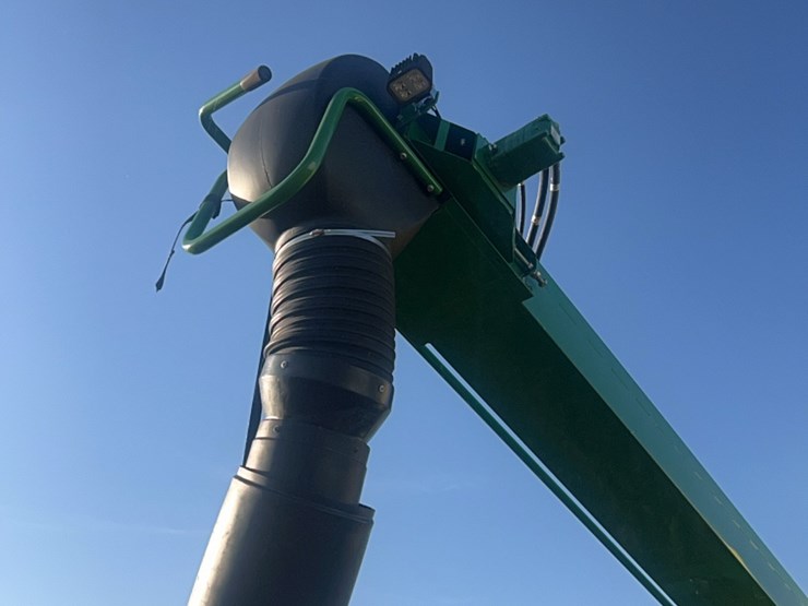 2018-john-deere-1910-image-196