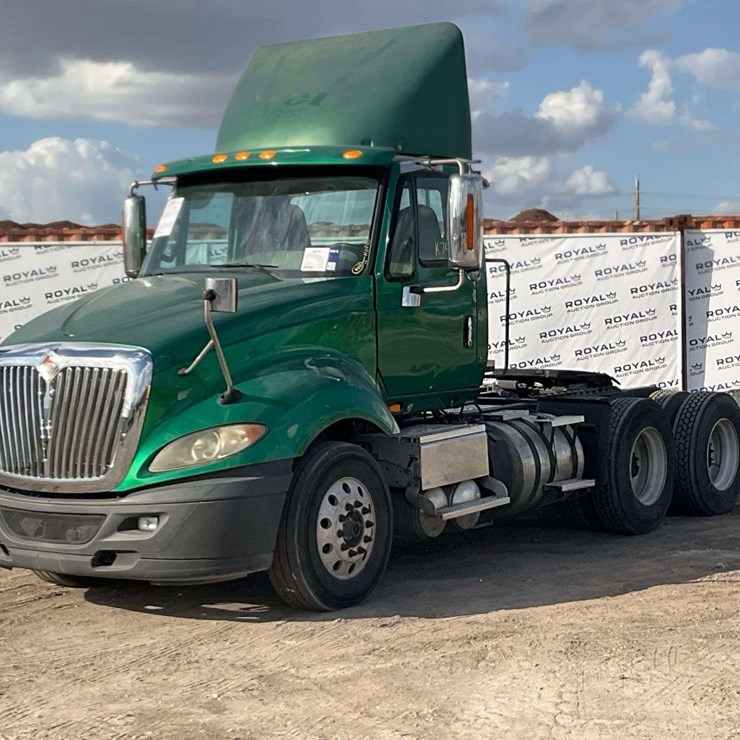 2015 INTERNATIONAL PROSTAR