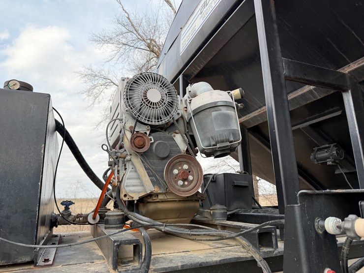 #40962-•-2013-magnolia-/-adams-t/a-fertilizer-tender-trailer-image-40