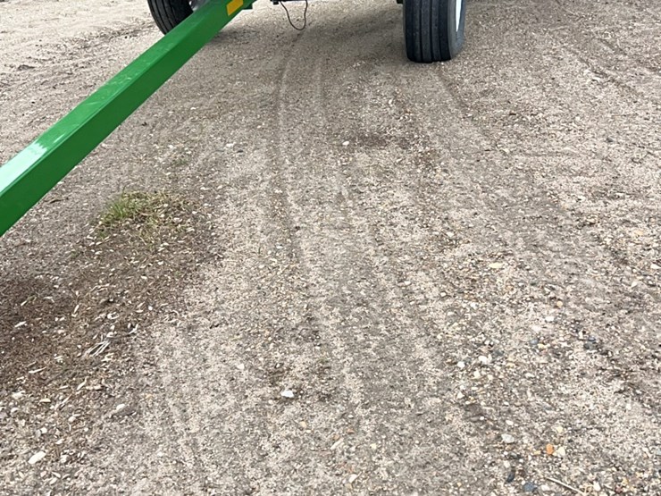 aws-–-42-flex-head-header-trailer,-extra-long-hitch,-steerable-front-and-back-wheels,-like-new-image-3