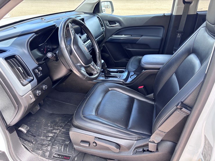 2020-chevrolet-colorado-image-5