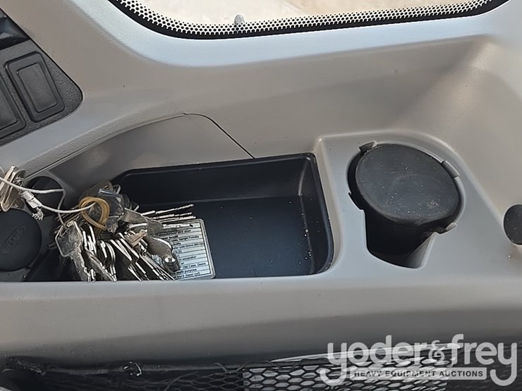 2022-case-521g-image-62