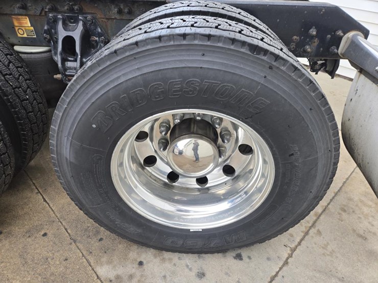 2018-kenworth-t680-image-78