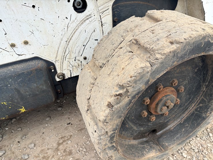 bobcat-s250-image-56