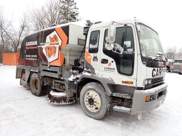 2004-gmc-t7500-image-4