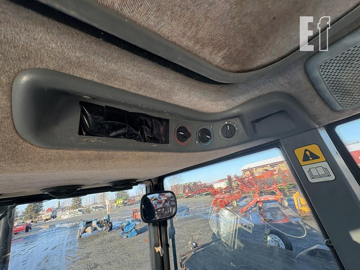 new-holland-ts110-image-20