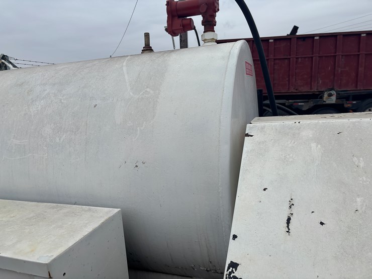 homemade-fuel-trailer-image-9