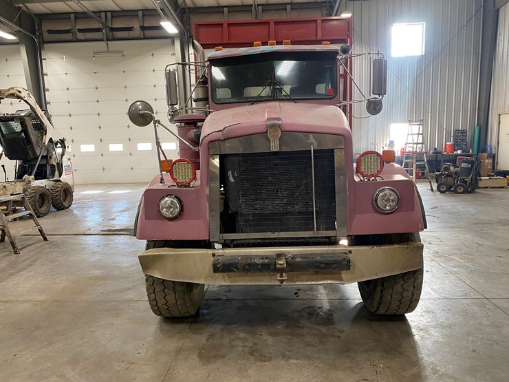 1993-kenworth-w900-image-2