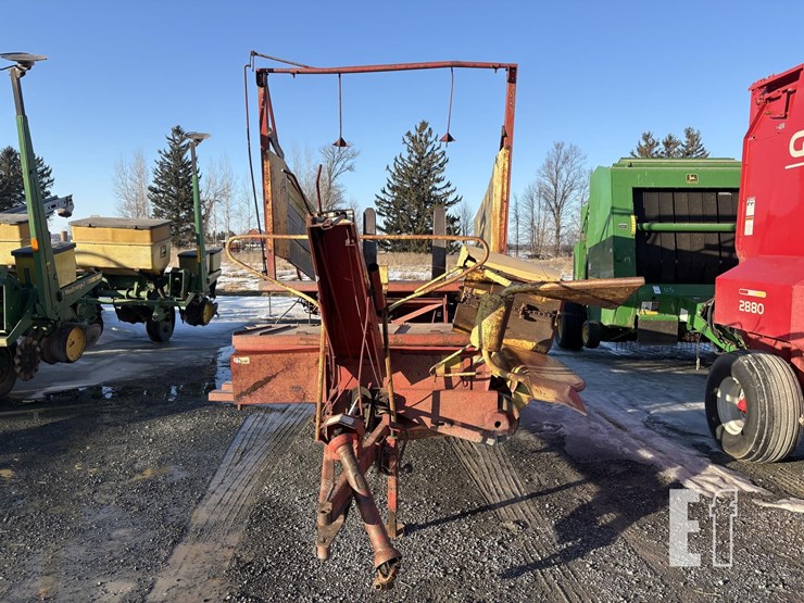 new-holland-1010-image-3