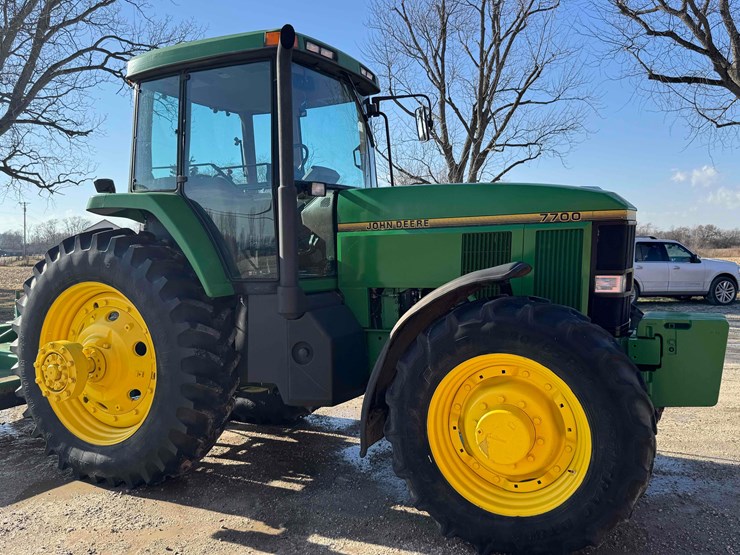 1993-john-deere-7700-image-1