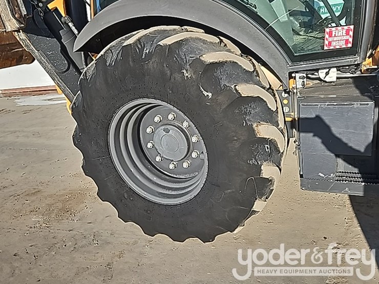 2022-case-590sn-image-16