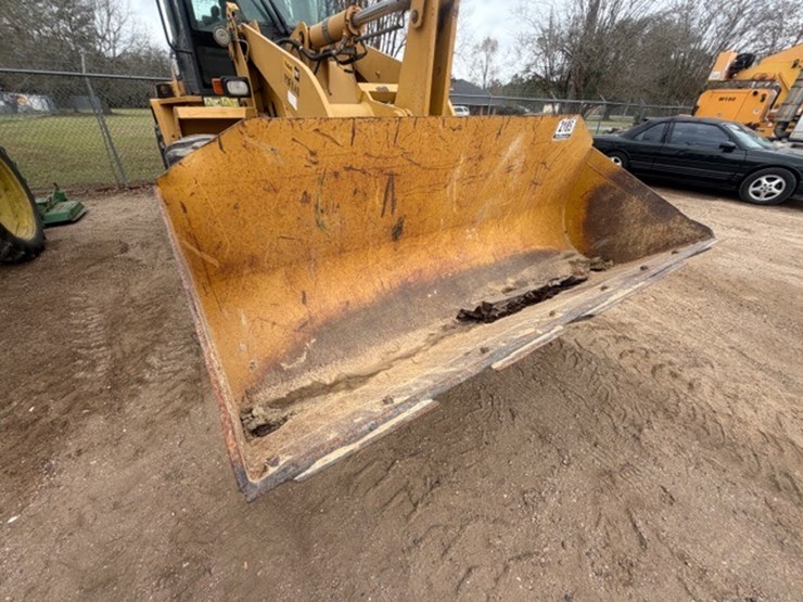 caterpillar-914g-image-28