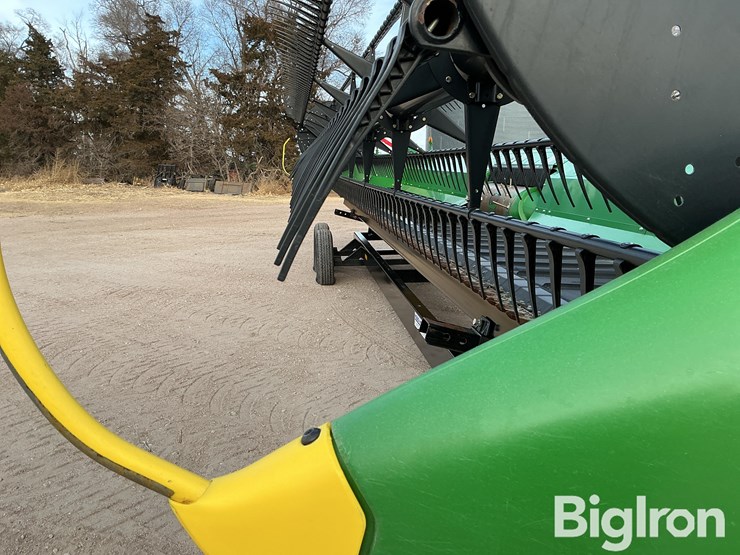 2020-john-deere-735fd-image-13