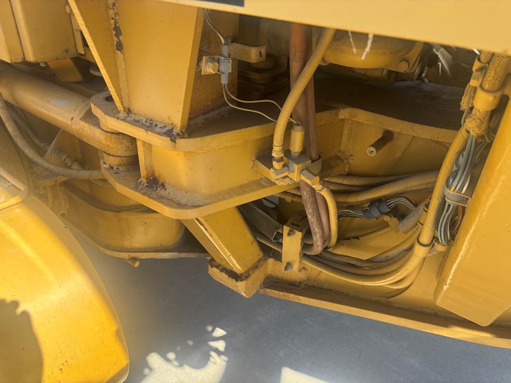 caterpillar-140h-vhp-image-51