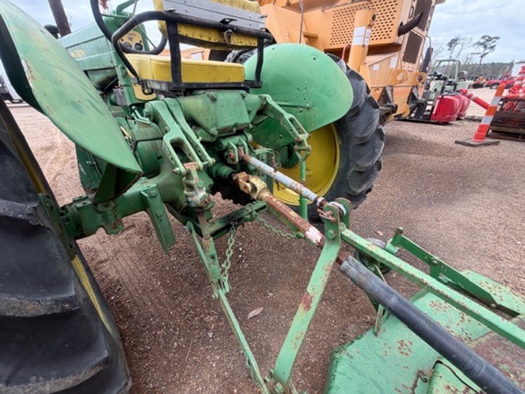 john-deere-40-image-14