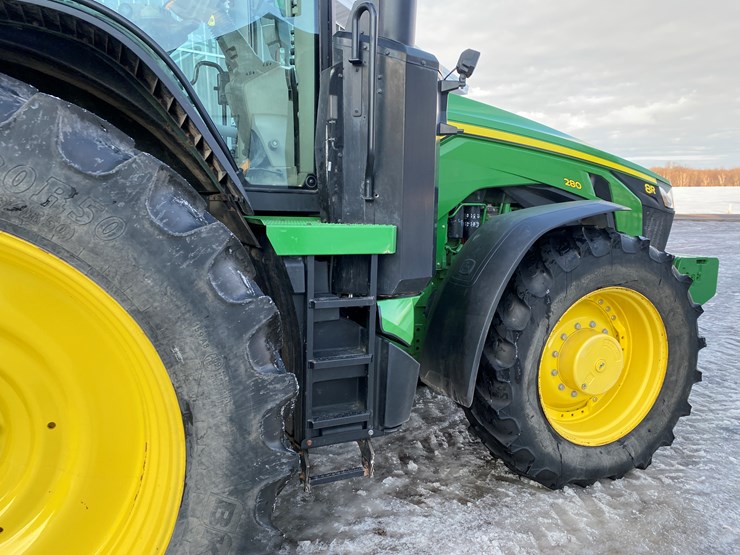 2022-john-deere-8r-280-image-38