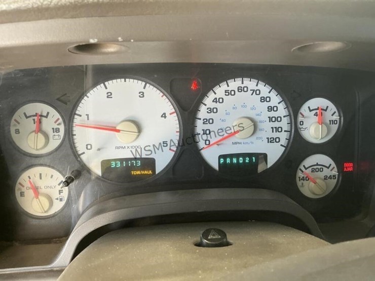 2005-dodge-ram-3500-image-15