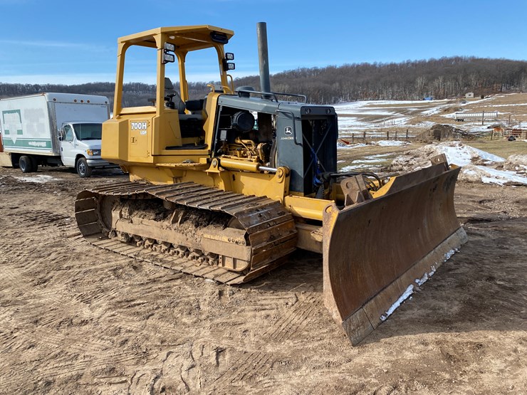 2004-deere-700h-lgp-image-4