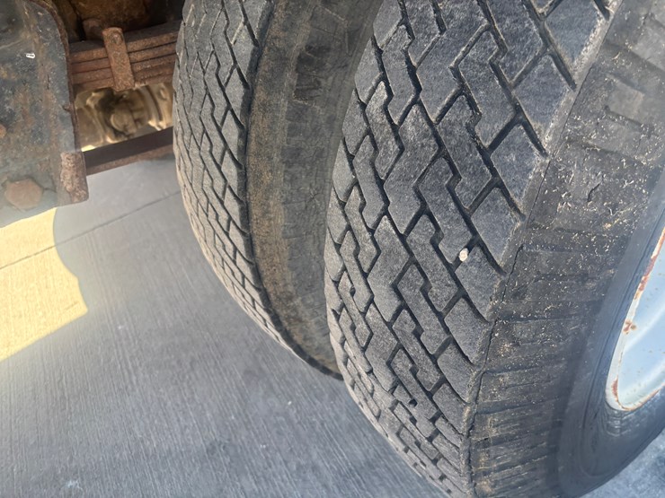 1985-international-9-image-51