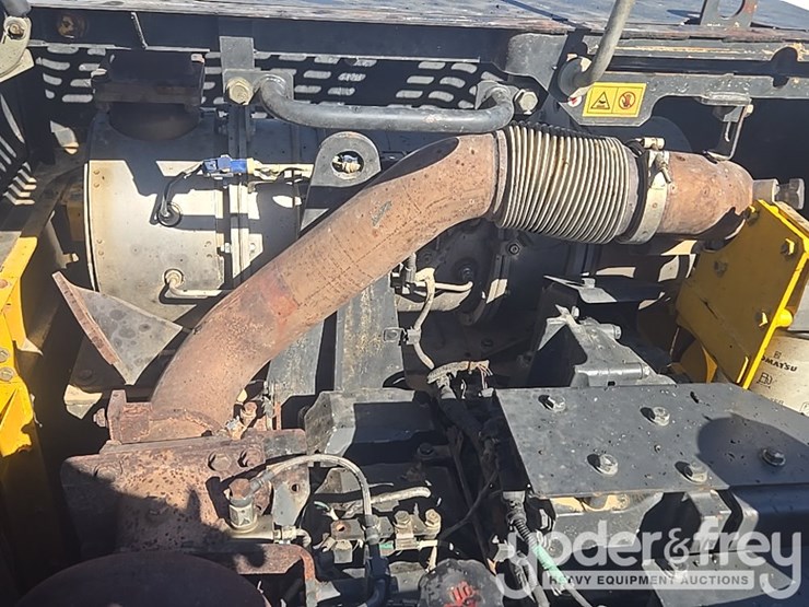 2013-komatsu-pc490-lc-10-image-67