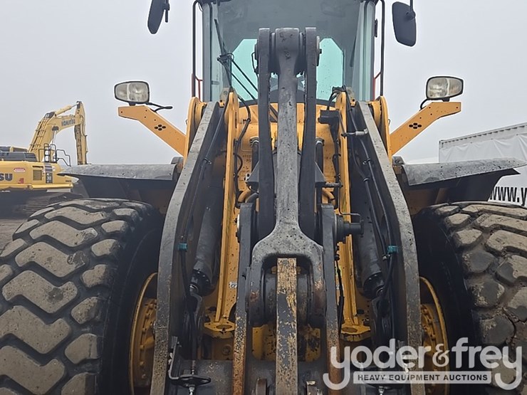 2017-volvo-l110h-image-39