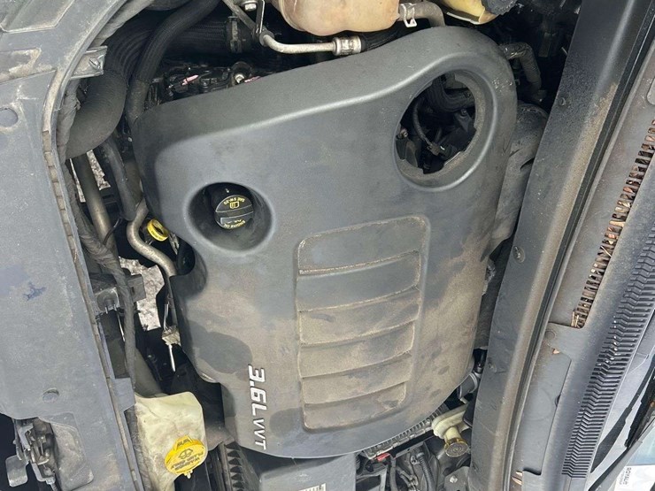 2014-dodge-journey-image-8