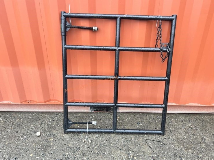 1--4'-pipe-farm-gate-image-1