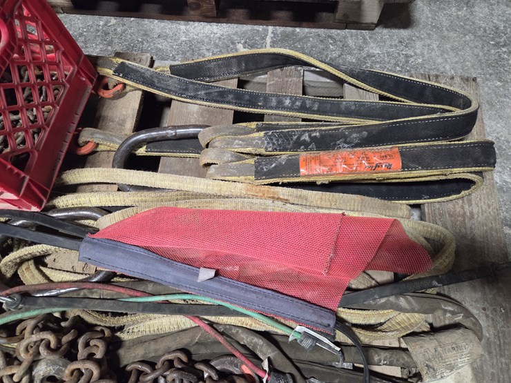 #5435-•-pallet-of-slings,-chains,-and-more-image-2