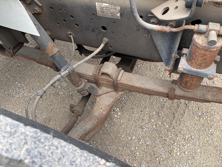 2000-international-4700-image-49