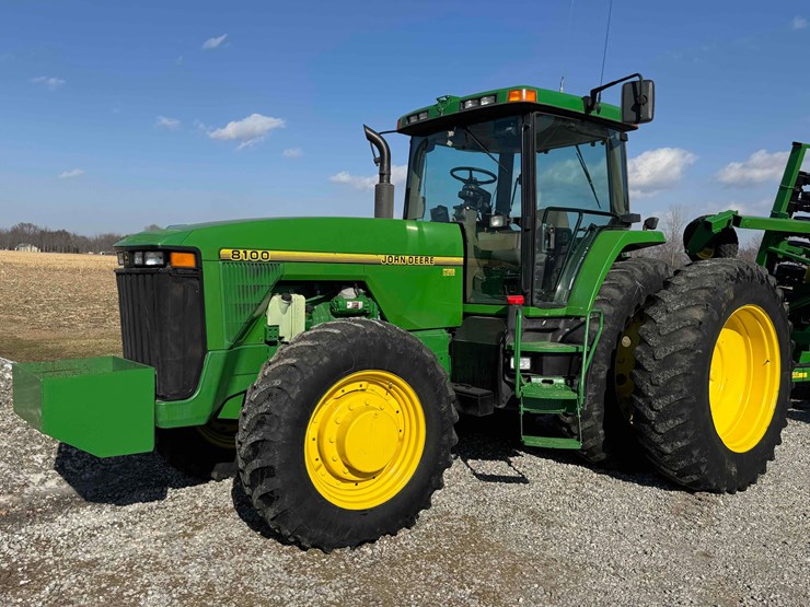 1995-john-deere-8100-image-1