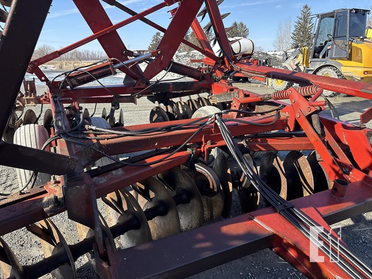 international-496-image-4