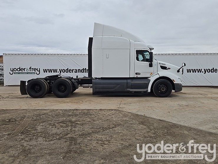 2019-peterbilt-579-image-6