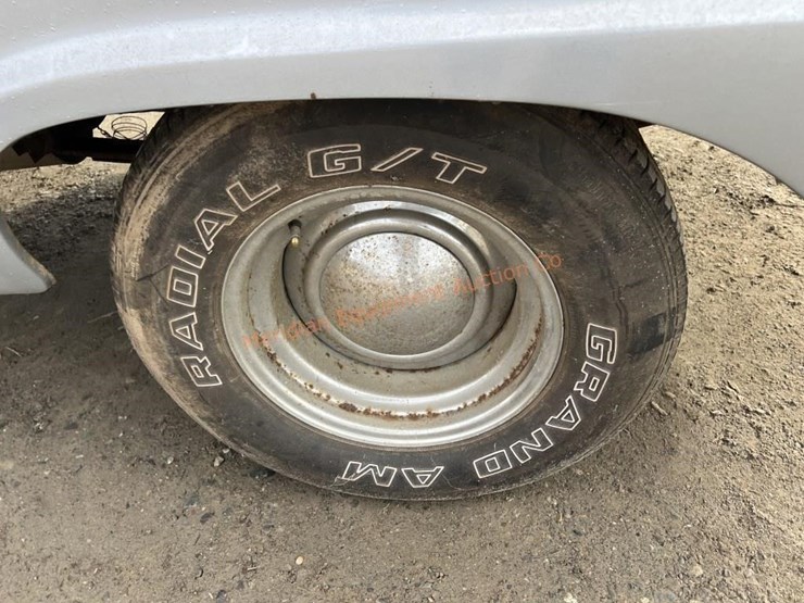 1964-ford-100-image-12