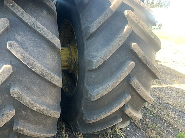 2016-john-deere-9520r-image-60