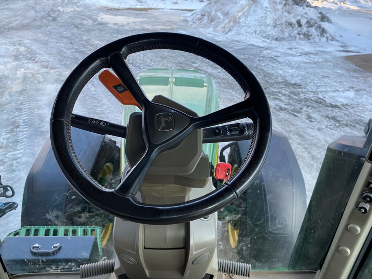 2022-john-deere-8r-280-image-46