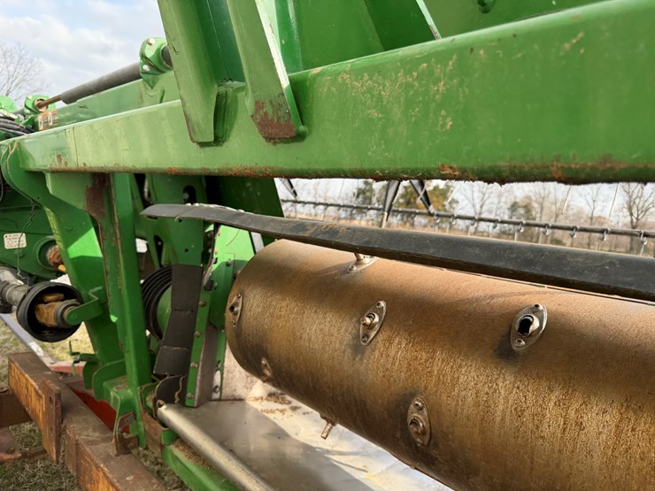 john-deere-630d-image-12