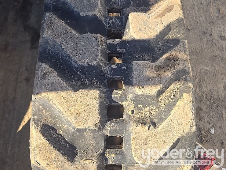 2022-kubota-u25-image-41