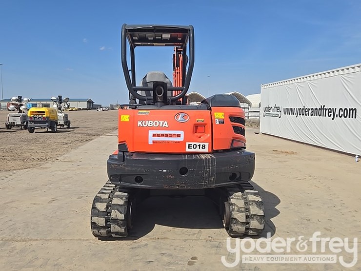 2018-kubota-kx057-4-image-4